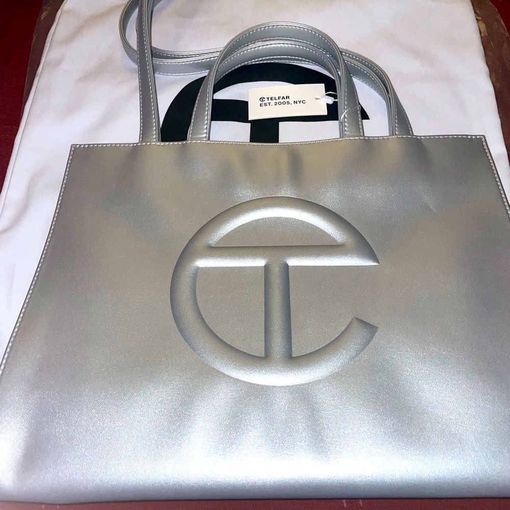 Telfar Silver Medium Shopping Bag BRAND NEW never worn 100% Authentic